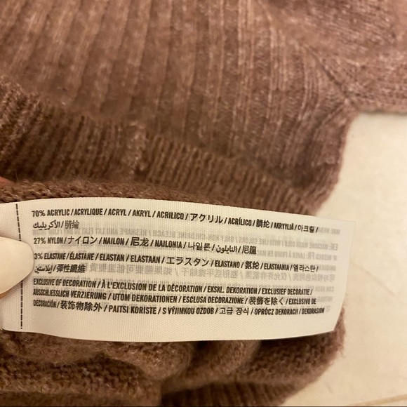 Abercrombie & Fitch Mauve Open Shoulder Sweater - Picture 6 of 6